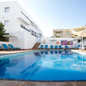 Flora Maria Apartmanhotel Ajía Nápa